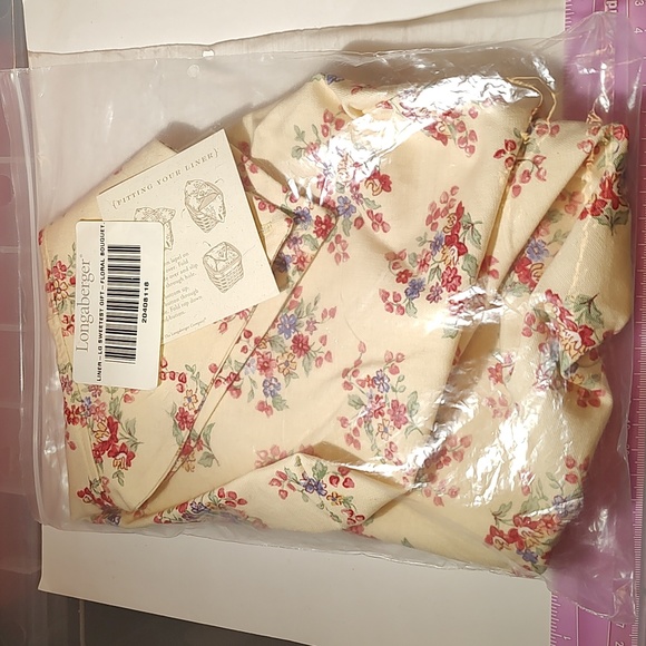 Longaberger Other - Longaberger Liner LG Sweetest Gift NIP